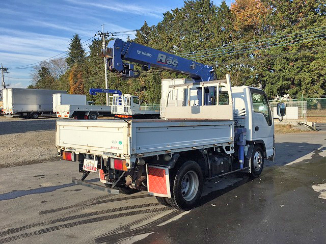 いすゞエルフクレーン3段小型（2t・3t）[写真02]