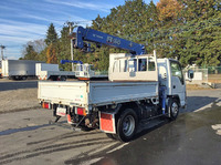 いすゞエルフクレーン3段小型（2t・3t）[写真02]