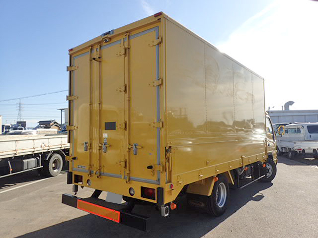 いすゞエルフアルミウイング小型（2t・3t）[写真02]