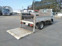 三菱ふそうキャンターガッツ平ボディ小型（2t・3t）[写真02]