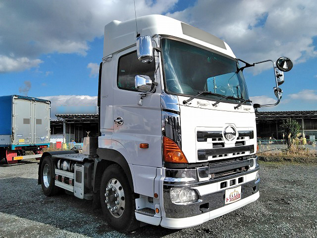 日野プロフィアトレーラーヘッド（トラクターヘッド）大型（10t）[写真02]