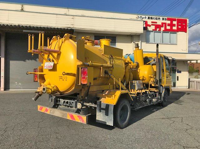 日野レンジャー汚泥吸引車中型（4t）[写真02]