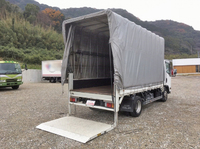 いすゞエルフ幌車小型（2t・3t）[写真02]