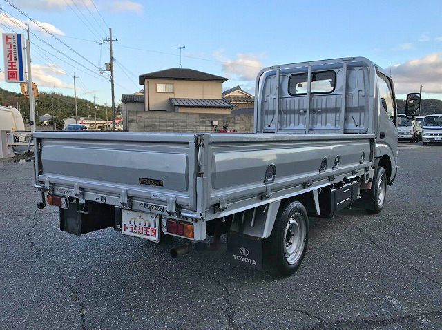 トヨタダイナ平ボディ小型（2t・3t）[写真02]