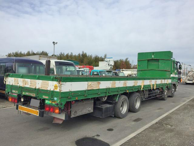 三菱ふそうスーパーグレート平ボディ大型（10t）[写真02]