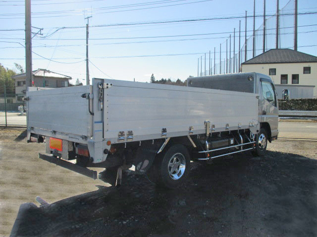 三菱ふそうキャンターアルミブロック小型（2t・3t）[写真02]