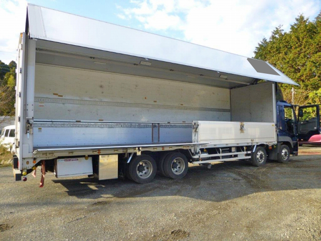 三菱ふそうスーパーグレートパネルウイング大型（10t）[写真02]