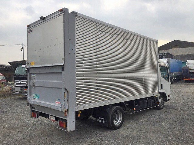 いすゞエルフアルミバン小型（2t・3t）[写真02]