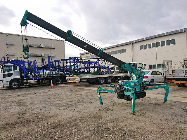 マエダカニクレーン（クローラークレーン）[写真02]