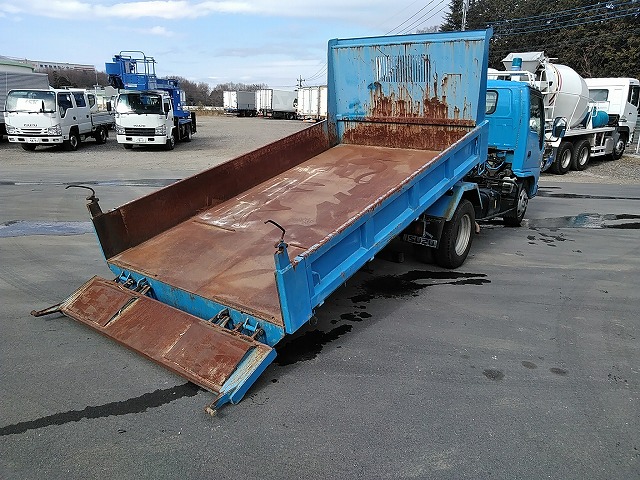 いすゞエルフローダーダンプ小型（2t・3t）[写真02]