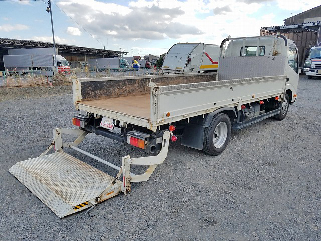 日野デュトロ平ボディ小型（2t・3t）[写真02]