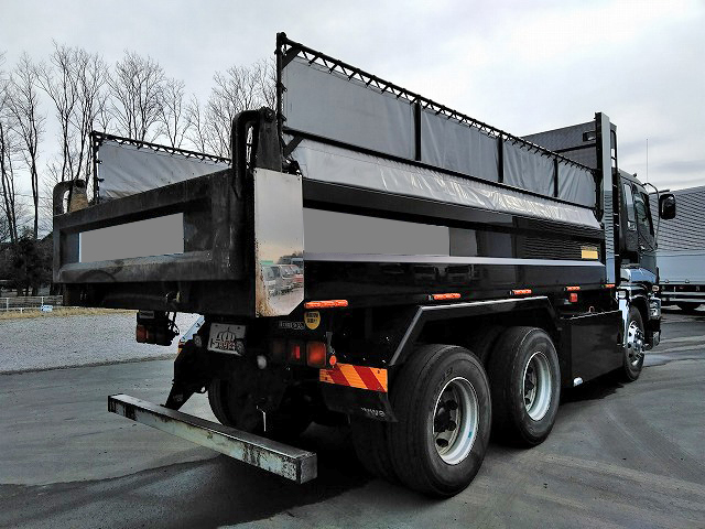 いすゞギガダンプ大型（10t）[写真02]