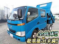 トヨタダイナダブルキャブ・ダンプ小型（2t・3t）[写真01]