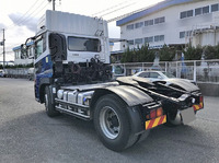 UDトラックスクオントレーラーヘッド（トラクターヘッド）大型（10t）[写真02]