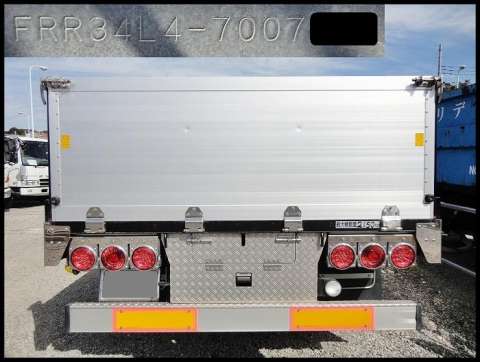 いすゞフォワードクレーン3段中型（4t）[写真02]