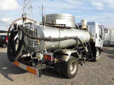 いすゞフォワードバキュームカー中型（4t）[写真02]