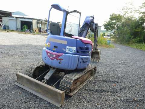 コマツミニユンボ（ミニバックホー）[写真02]