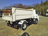 いすゞエルフアームロール小型（2t・3t）[写真02]