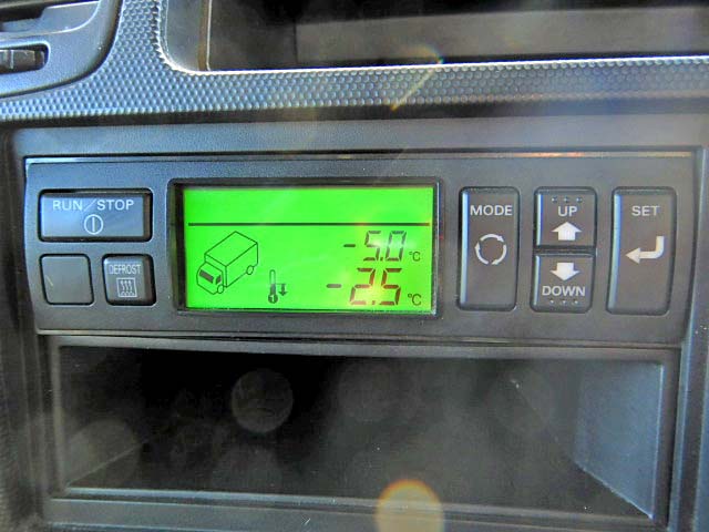 日産アトラス冷凍車（冷蔵車）小型（2t・3t）[写真28]