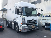 UDトラックスクオントレーラーヘッド（トラクターヘッド）大型（10t）[写真02]