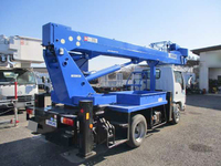 いすゞエルフ高所作業車小型（2t・3t）[写真02]