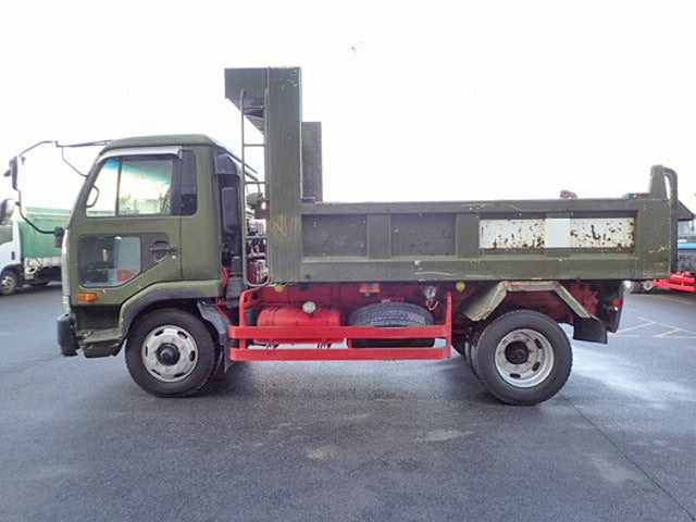 UDトラックスコンドルダンプ増トン（6t・8t）[写真02]