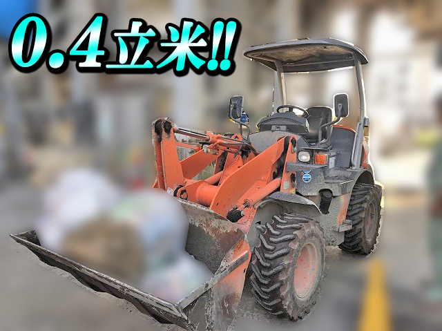 日立タイヤショベル（ホイルローダー）[写真01]