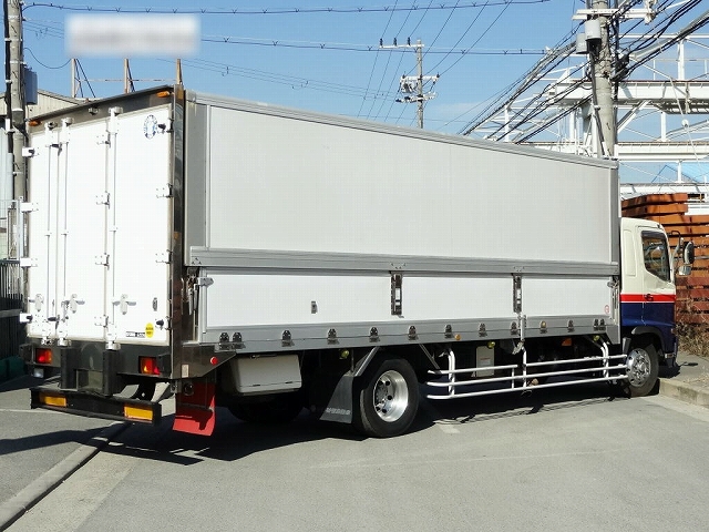日野レンジャー冷蔵冷凍ウイング増トン（6t・8t）[写真02]