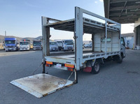 三菱ふそうキャンター平ボディ小型（2t・3t）[写真02]