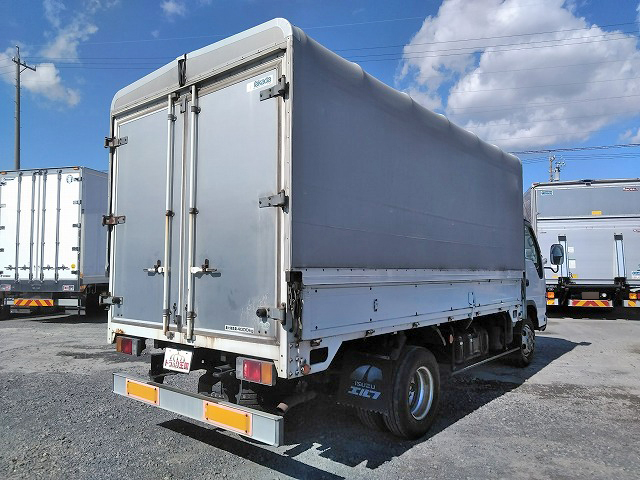 いすゞエルフ幌ウイング小型（2t・3t）[写真02]