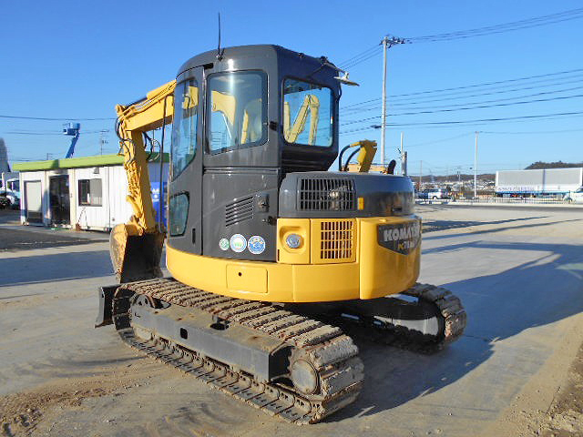 コマツミニユンボ（ミニバックホー）[写真02]