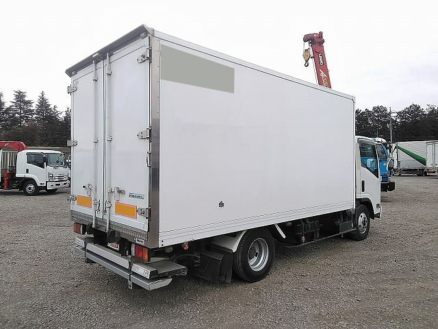 いすゞエルフ冷凍車（冷蔵車）小型（2t・3t）[写真02]