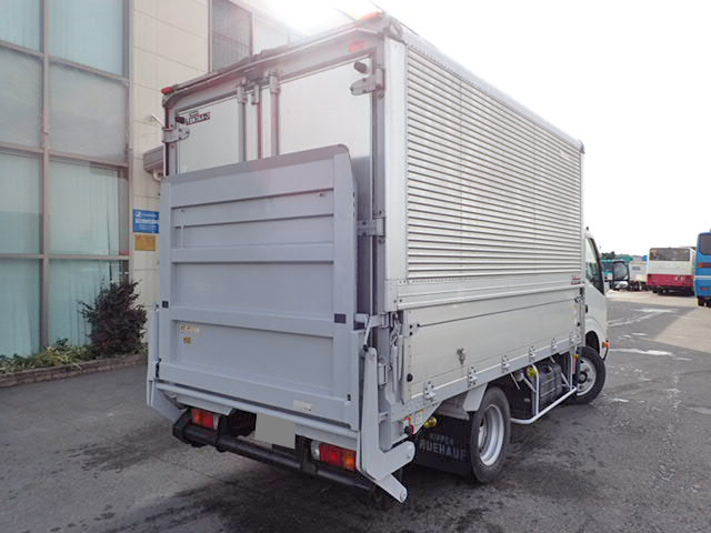 日野デュトロアルミウイング小型（2t・3t）[写真02]