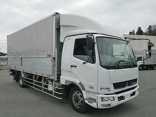 三菱ふそうファイターアルミウイング増トン（6t・8t）[写真02]