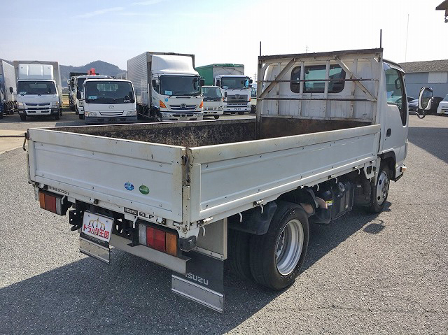 いすゞエルフ平ボディ小型（2t・3t）[写真02]