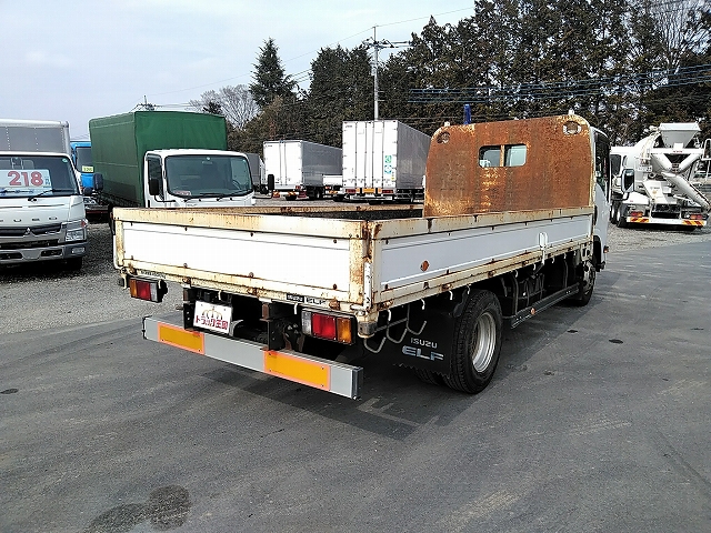 いすゞエルフ平ボディ小型（2t・3t）[写真02]