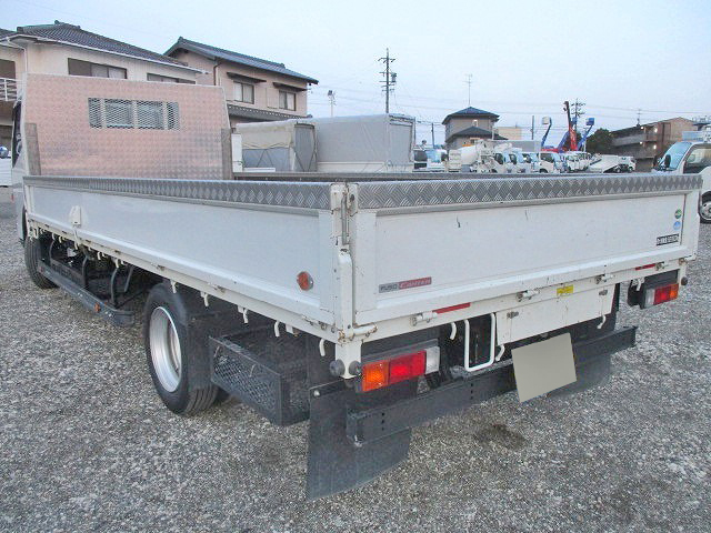 三菱ふそうキャンター平ボディ小型（2t・3t）[写真02]