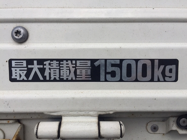 トヨタトヨエース平ボディ小型（2t・3t）[写真13]