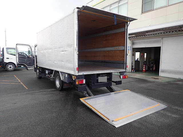 マツダタイタンアルミバン小型（2t・3t）[写真02]