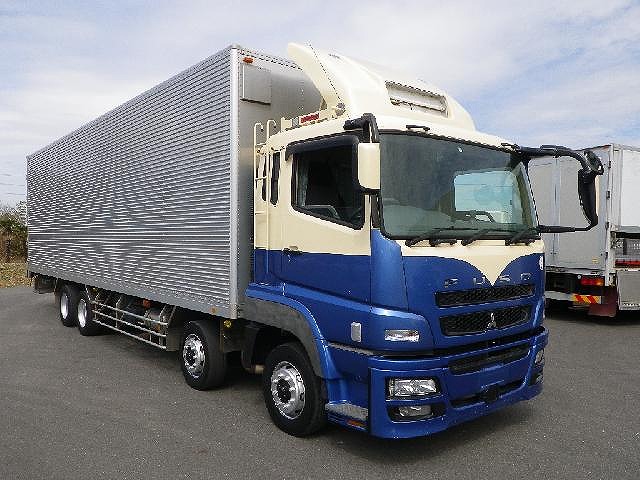 三菱ふそうスーパーグレートアルミバン大型（10t）[写真02]