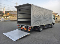 いすゞエルフアルミバン小型（2t・3t）[写真02]