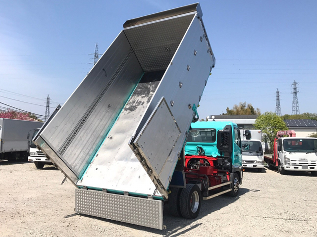 日野レンジャー深ダンプ（土砂禁ダンプ）中型（4t）[写真02]