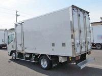 いすゞエルフ冷凍車（冷蔵車）小型（2t・3t）[写真02]