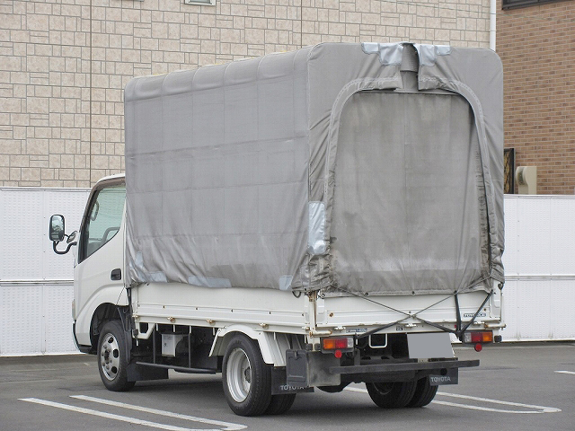 トヨタトヨエース幌ウイング小型（2t・3t）[写真02]