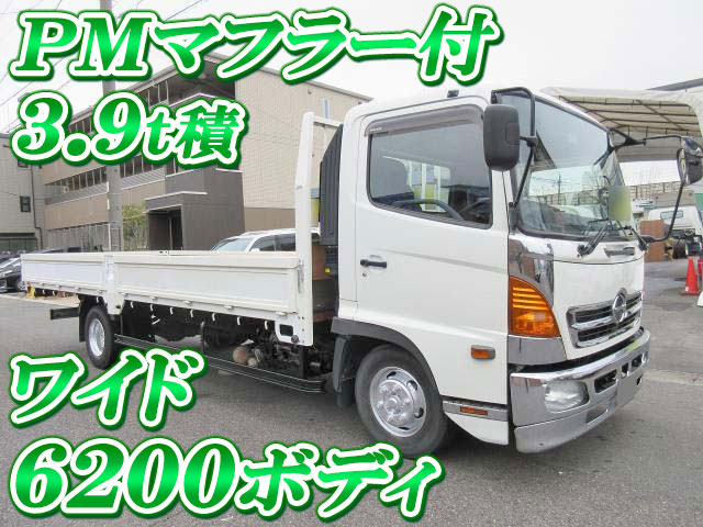 日野レンジャー平ボディ中型（4t）[写真01]