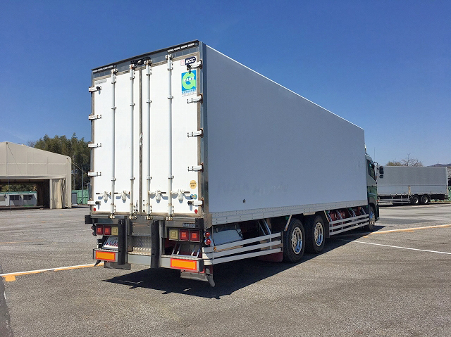 UDトラックスクオン冷凍車（冷蔵車）大型（10t）[写真02]