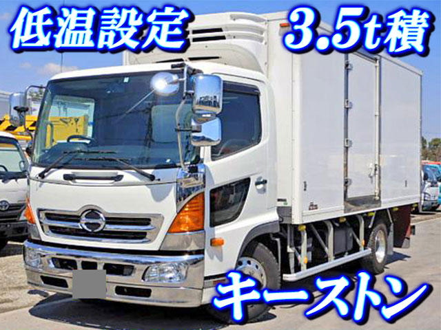 日野レンジャー冷凍車（冷蔵車）中型（4t）SKG-FC9JGAA [写真01]