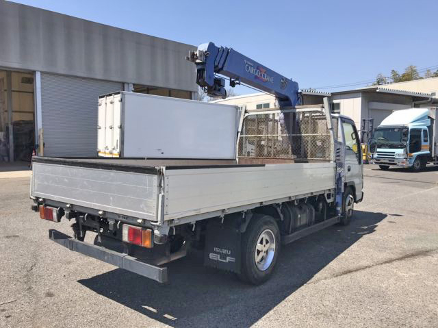 いすゞエルフクレーン4段小型（2t・3t）[写真02]