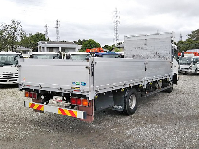 UDトラックスコンドルアルミブロック中型（4t）[写真02]