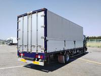 いすゞフォワード冷蔵冷凍ウイング中型（4t）[写真02]